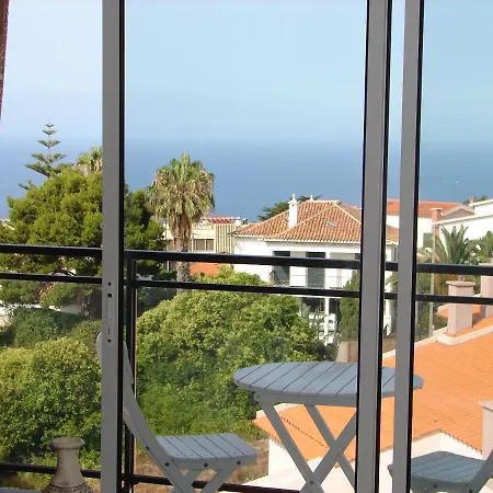 Apartment Garajau Elite *
